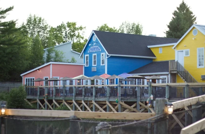 Living Off Grid in New Brunswick (Here’s What to Know)