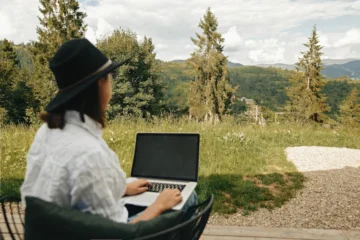 How to Get Internet Off The Grid? (Step By Step Guide)