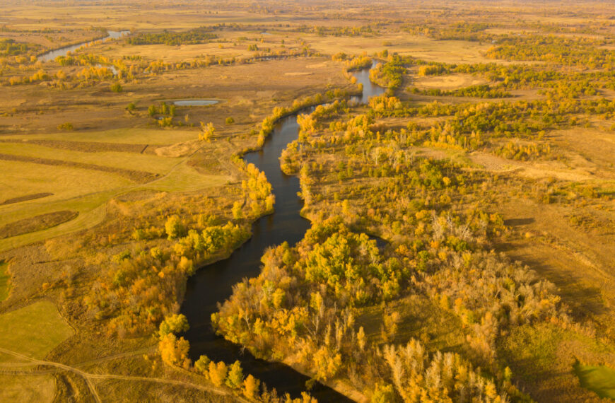 living off-grid in manitoba